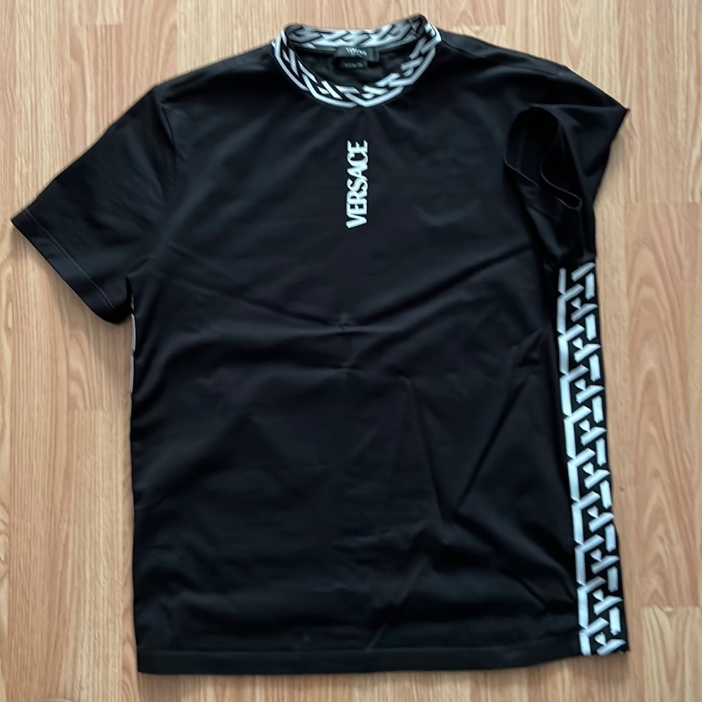100% Authentic Mens Black Versace T Shirt Size Medium